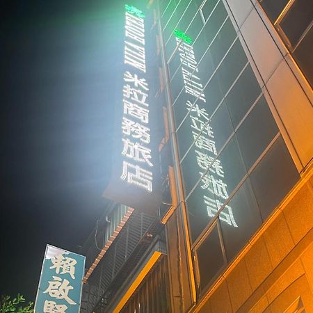 Mila Hotel Taichung Eksteriør bilde
